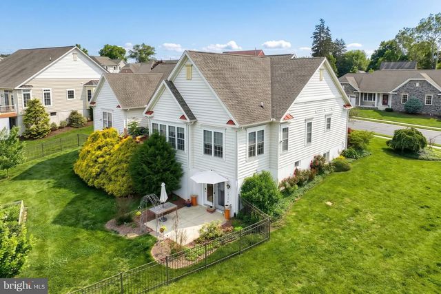 35 WAXWING LN, Gettysburg, PA 17325