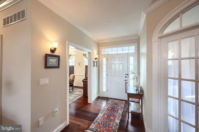 35 WAXWING LN, Gettysburg, PA 17325