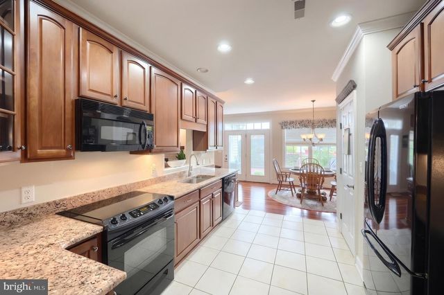 35 WAXWING LN, Gettysburg, PA 17325