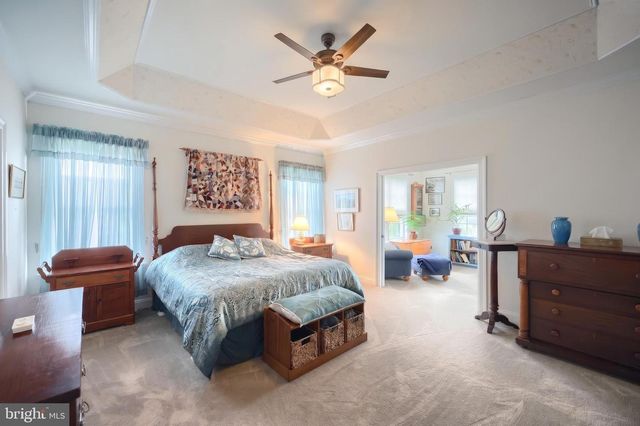 35 WAXWING LN, Gettysburg, PA 17325