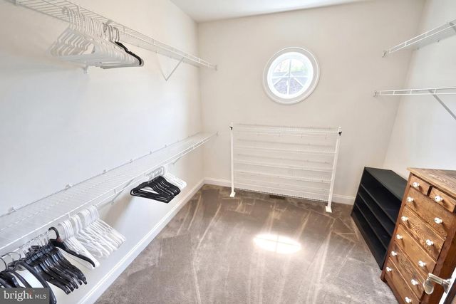 35 WAXWING LN, Gettysburg, PA 17325