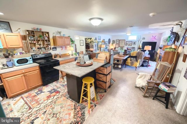 35 WAXWING LN, Gettysburg, PA 17325