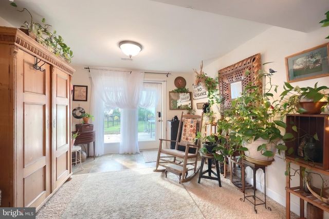 35 WAXWING LN, Gettysburg, PA 17325
