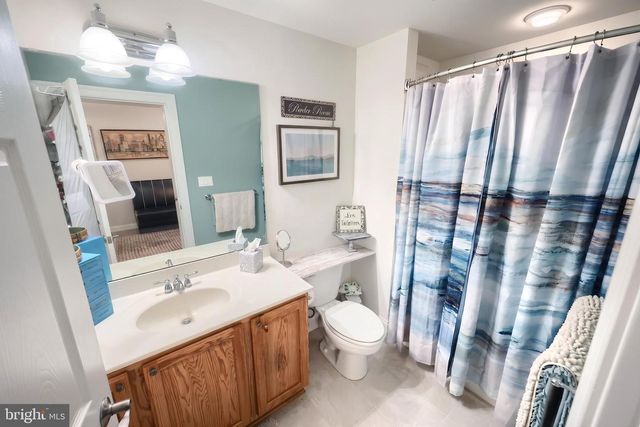 35 WAXWING LN, Gettysburg, PA 17325