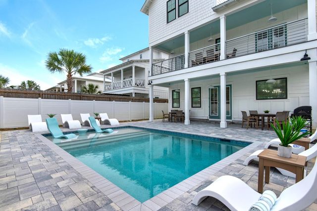 90 Pompano Street, Destin, FL 32541