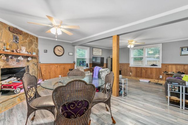 2130 Carolina Road, Burlington, NC 27217