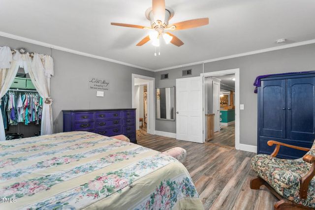 2130 Carolina Road, Burlington, NC 27217