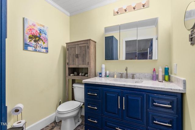 2130 Carolina Road, Burlington, NC 27217