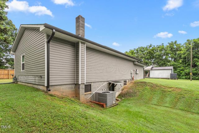 2130 Carolina Road, Burlington, NC 27217