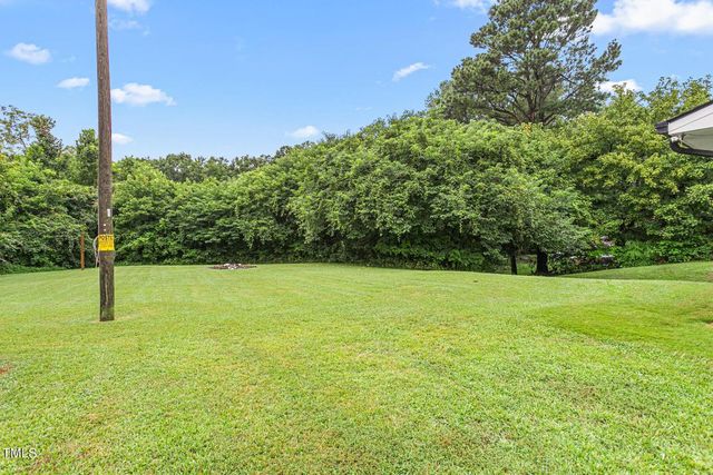 2130 Carolina Road, Burlington, NC 27217