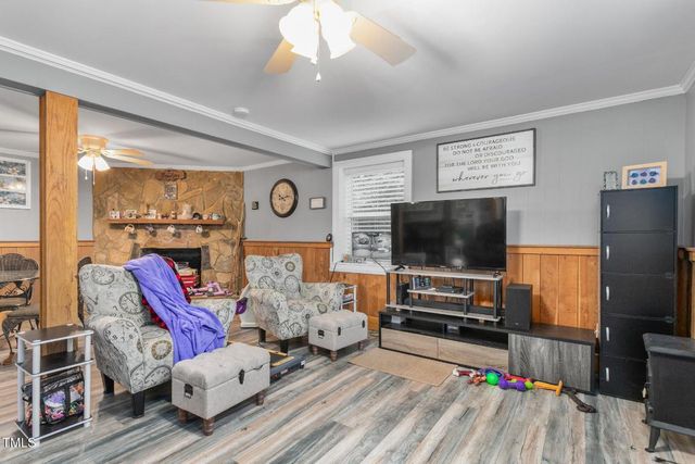 2130 Carolina Road, Burlington, NC 27217