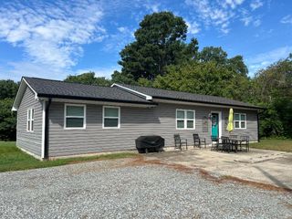 2130 Carolina Road, Burlington, NC 27217