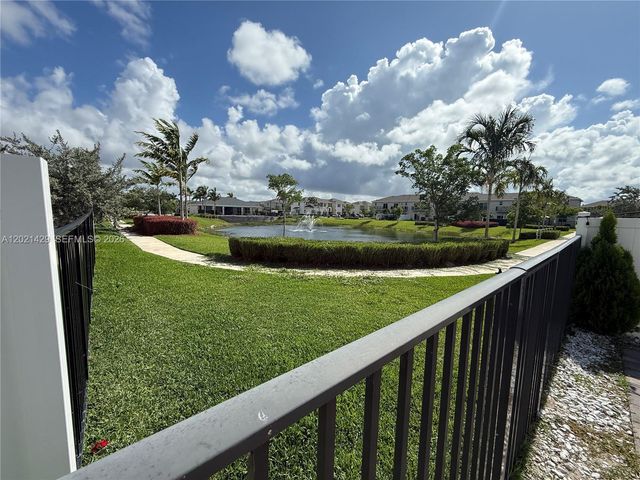 779 SE 18th St 779, Homestead, FL 33034