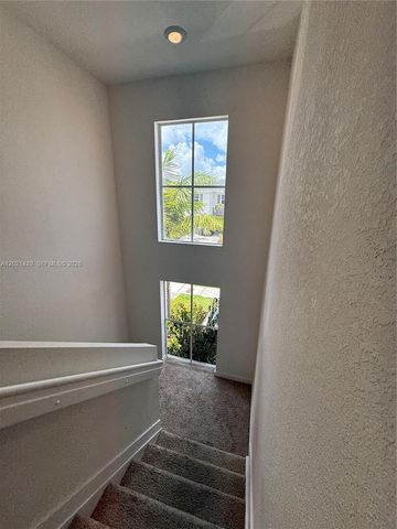 779 SE 18th St 779, Homestead, FL 33034