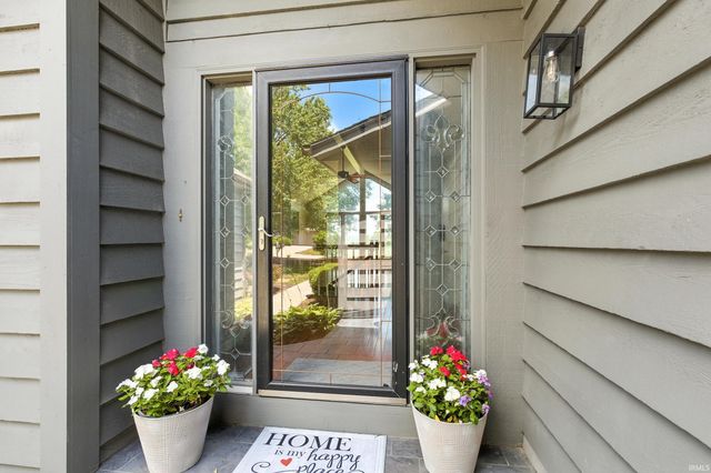 6719 W Canal Pointe Lane, Fort Wayne, IN 46804