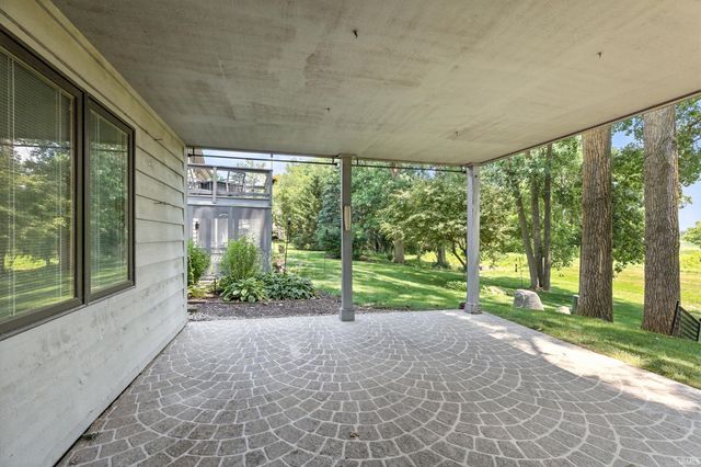 6719 W Canal Pointe Lane, Fort Wayne, IN 46804