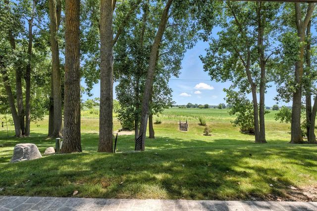 6719 W Canal Pointe Lane, Fort Wayne, IN 46804