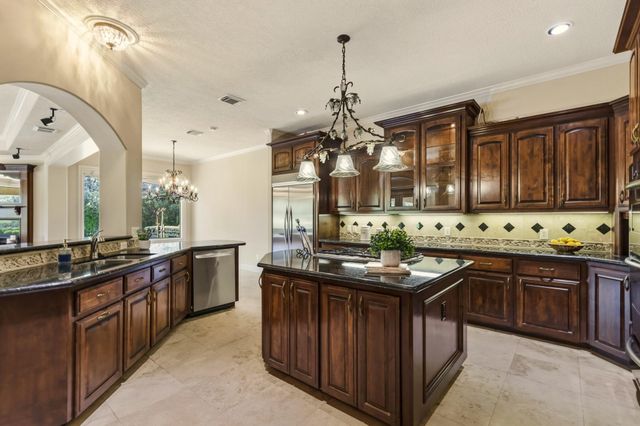 16227 Villa Fontana Way, Houston, TX 77068