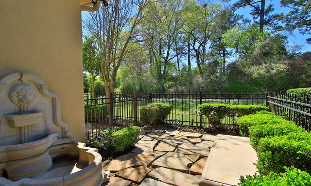 16227 Villa Fontana Way, Houston, TX 77068