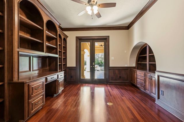 16227 Villa Fontana Way, Houston, TX 77068