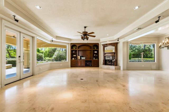 16227 Villa Fontana Way, Houston, TX 77068