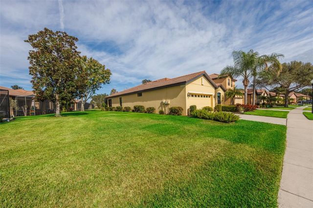 336 SILVER FALLS DRIVE, Apollo Beach, FL 33572