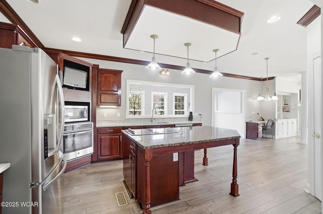 2905 Oak Hill Court, Lima, OH 45805