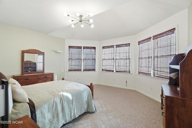 2905 Oak Hill Court, Lima, OH 45805