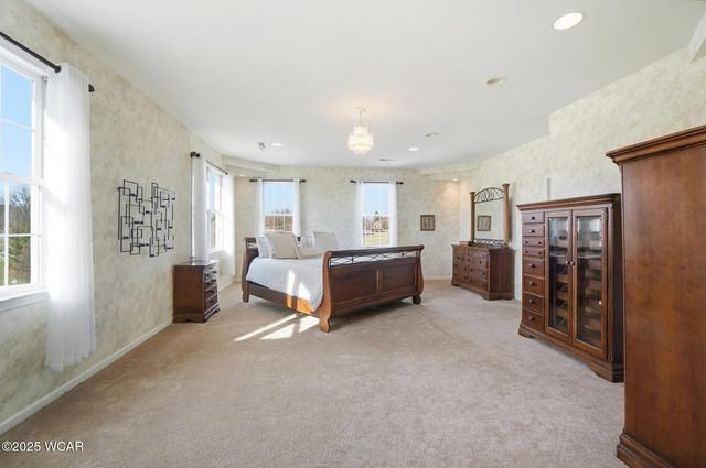 2905 Oak Hill Court, Lima, OH 45805