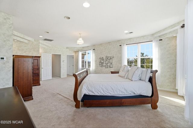 2905 Oak Hill Court, Lima, OH 45805