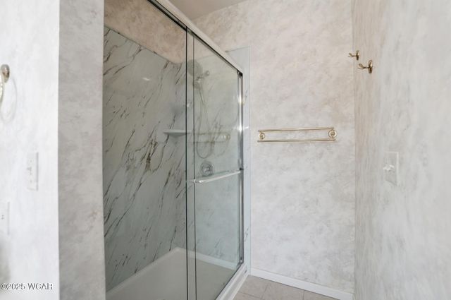 2905 Oak Hill Court, Lima, OH 45805