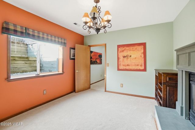 2905 Oak Hill Court, Lima, OH 45805