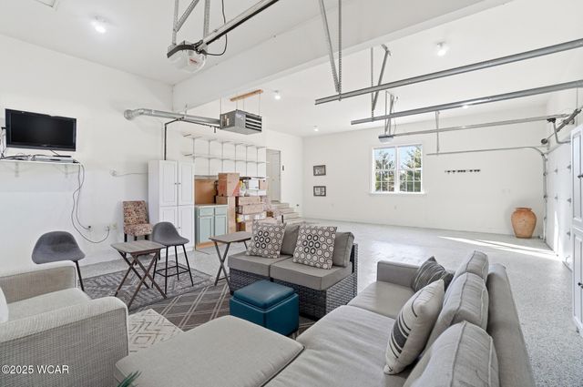 2905 Oak Hill Court, Lima, OH 45805