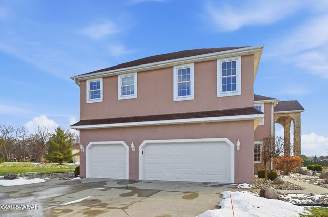 2905 Oak Hill Court, Lima, OH 45805