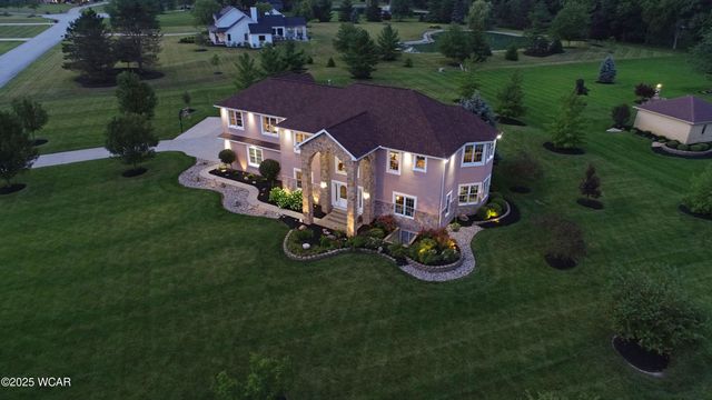 2905 Oak Hill Court, Lima, OH 45805