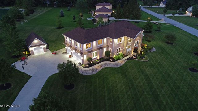 2905 Oak Hill Court, Lima, OH 45805