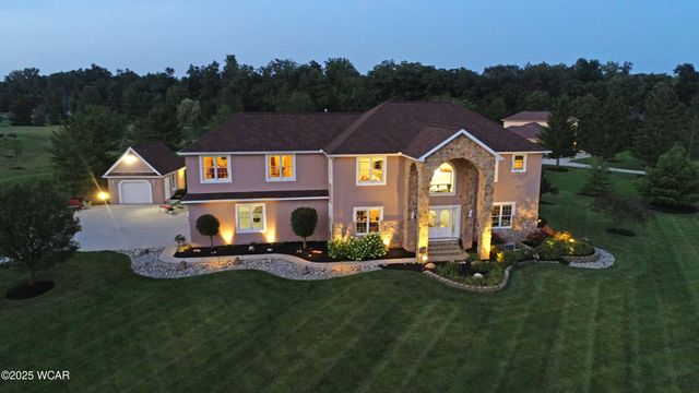 2905 Oak Hill Court, Lima, OH 45805