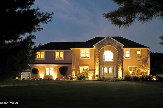 2905 Oak Hill Court, Lima, OH 45805