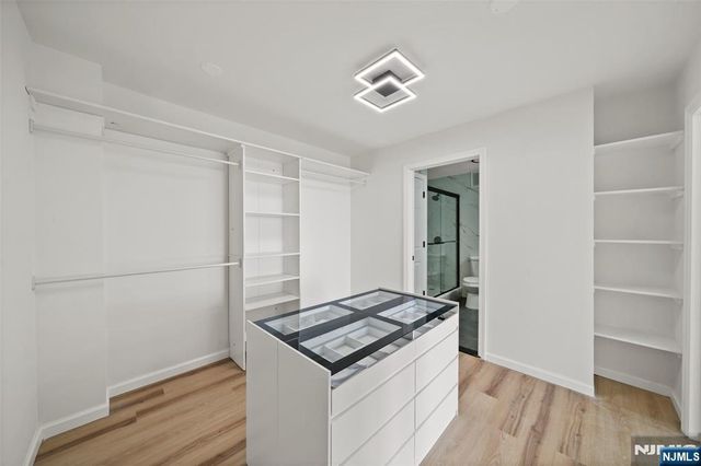 300 Winston Drive 2802, Cliffside Park, NJ 07010