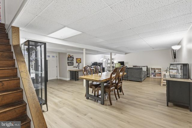 1 GLENLUCE CT, Towson, MD 21286