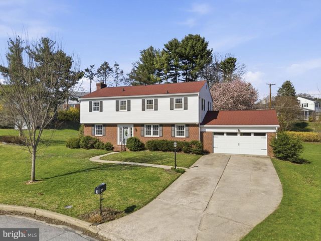 1 GLENLUCE CT, Towson, MD 21286