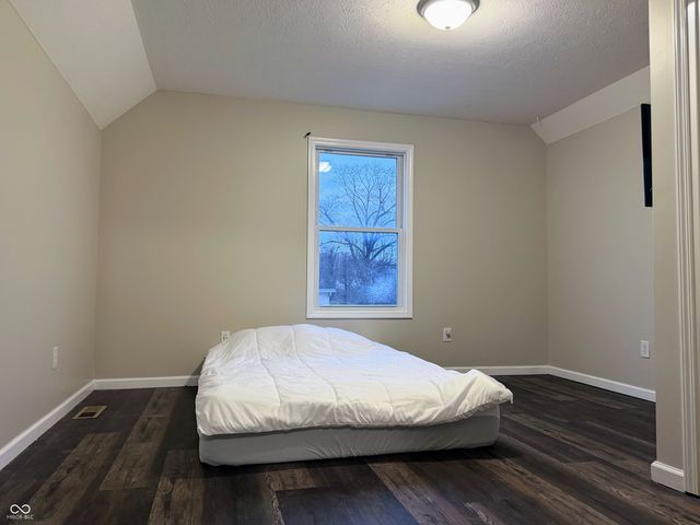 1197 Chapman Drive, Greenfield, IN 46140