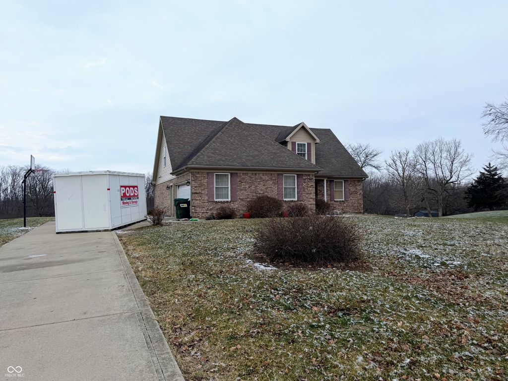 1197 Chapman Drive, Greenfield, IN 46140