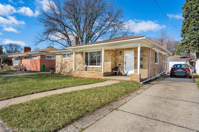 9335 Louis Street, Redford Charter Township, MI 48239