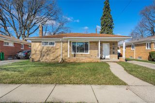 9335 Louis Street, Redford Charter Township, MI 48239