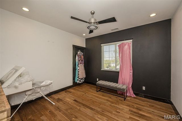 604 Glyn Cagny, Ballwin, MO 63021