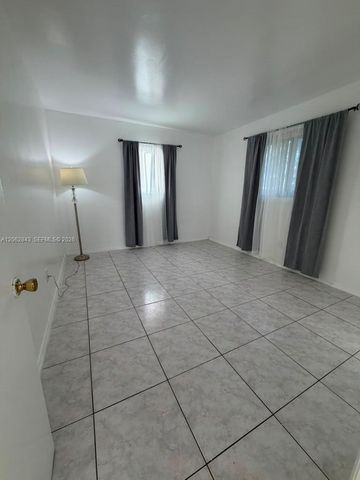 415 SW 16th Ct 1, Fort Lauderdale, FL 33315