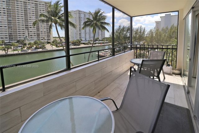 220 N Kings Point Dr 415, Sunny Isles Beach, FL 33160