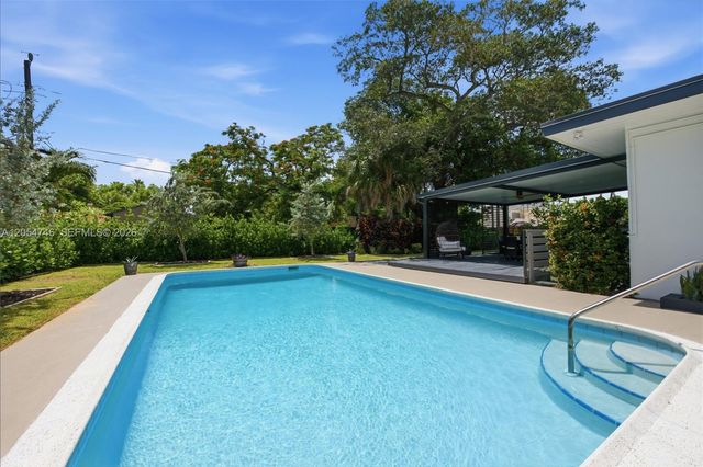 417 NE 11th Avenue, Pompano Beach, FL 33060