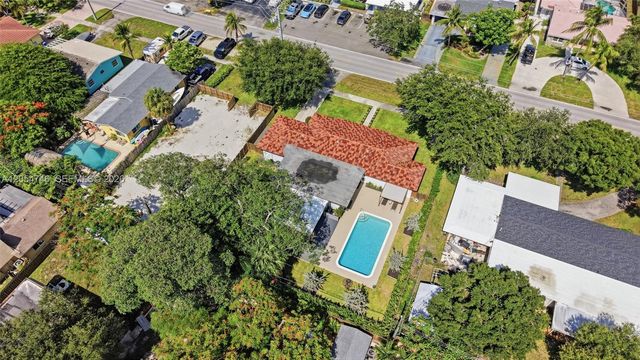 417 NE 11th Avenue, Pompano Beach, FL 33060